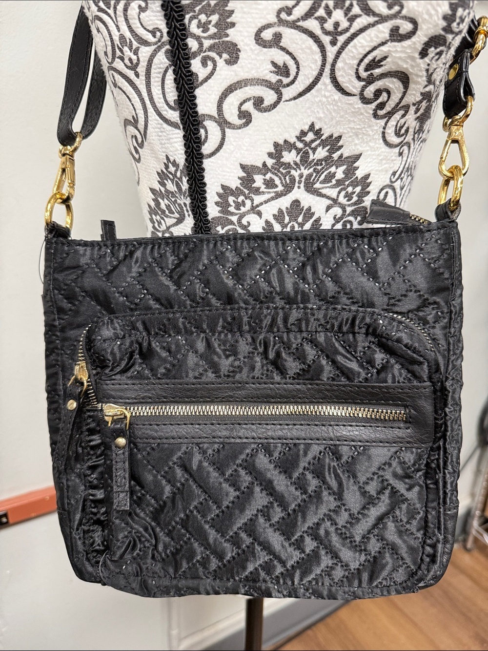 Mona B Black Quilted Crossbody Bag with Gold Hardware - Picture 3 of 10